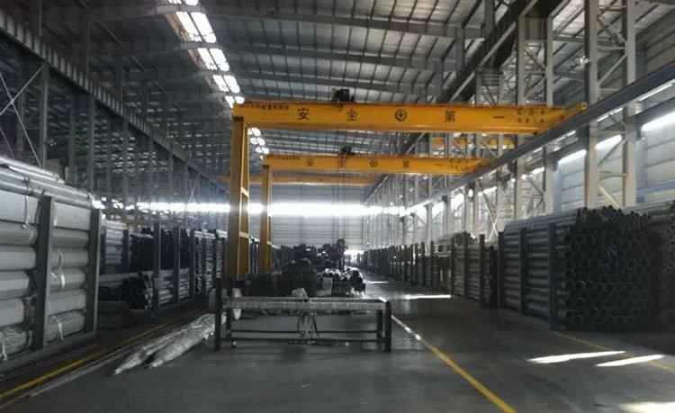 中欧体育管材配货仓库