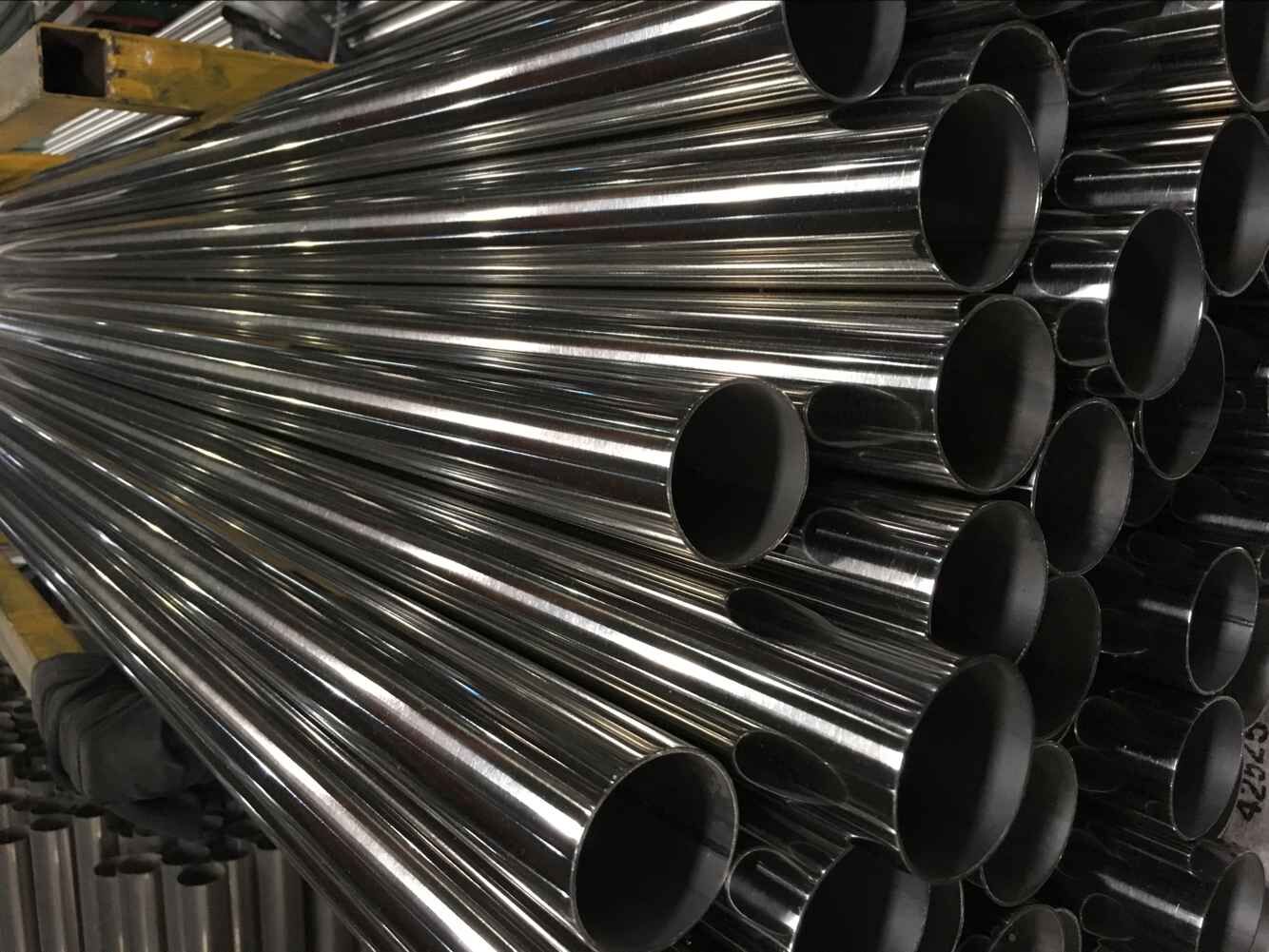 6k不锈钢管.jpg 6k不锈钢管.jpg